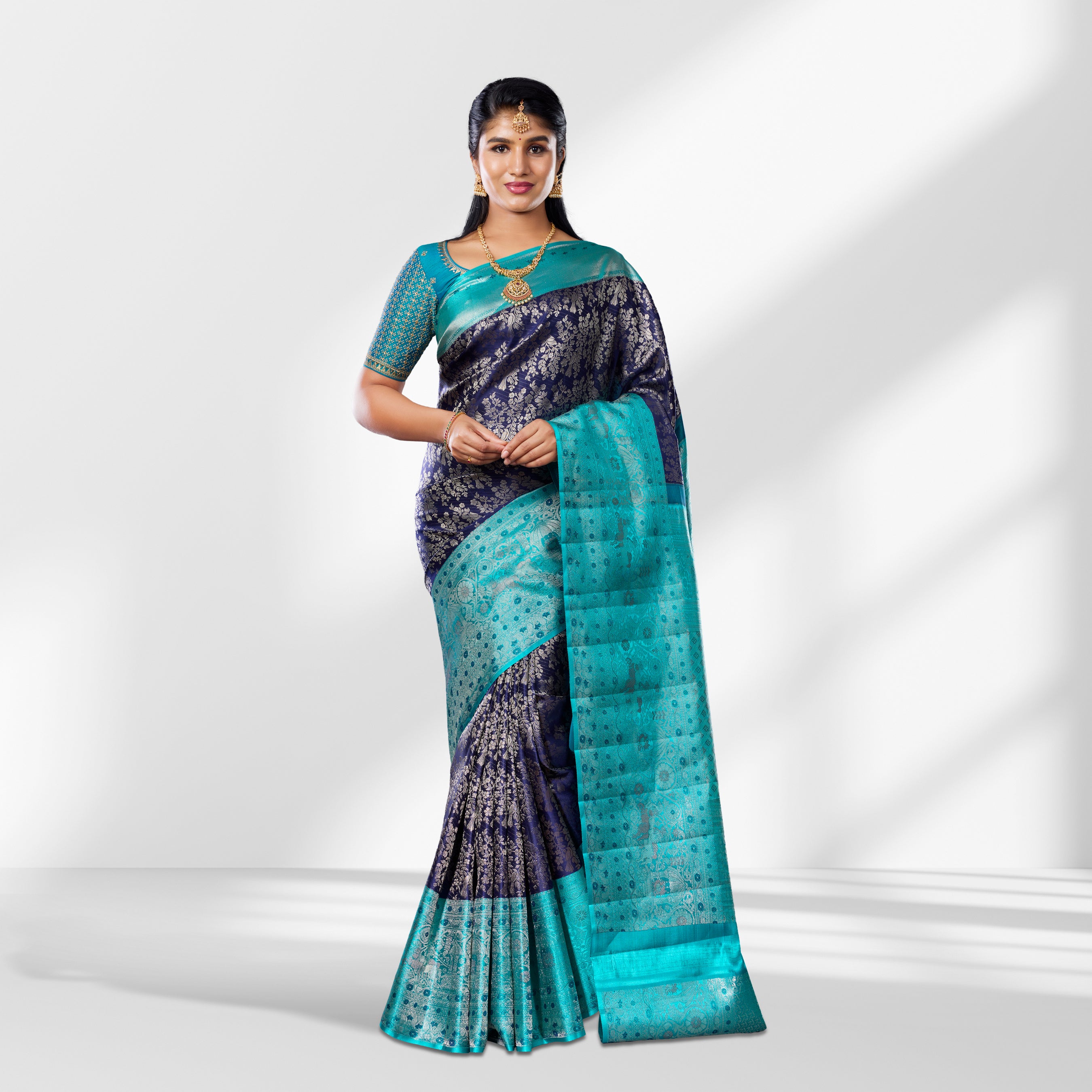 Elegant Navy Blue & Teal Kanchipuram Silk Saree