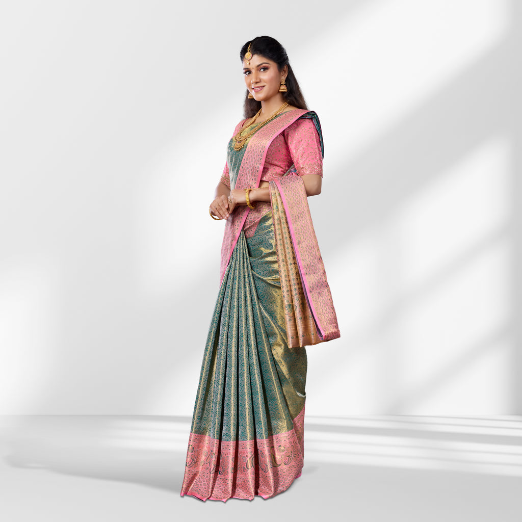 Elegant Dual-Tone Designer Silk Saree