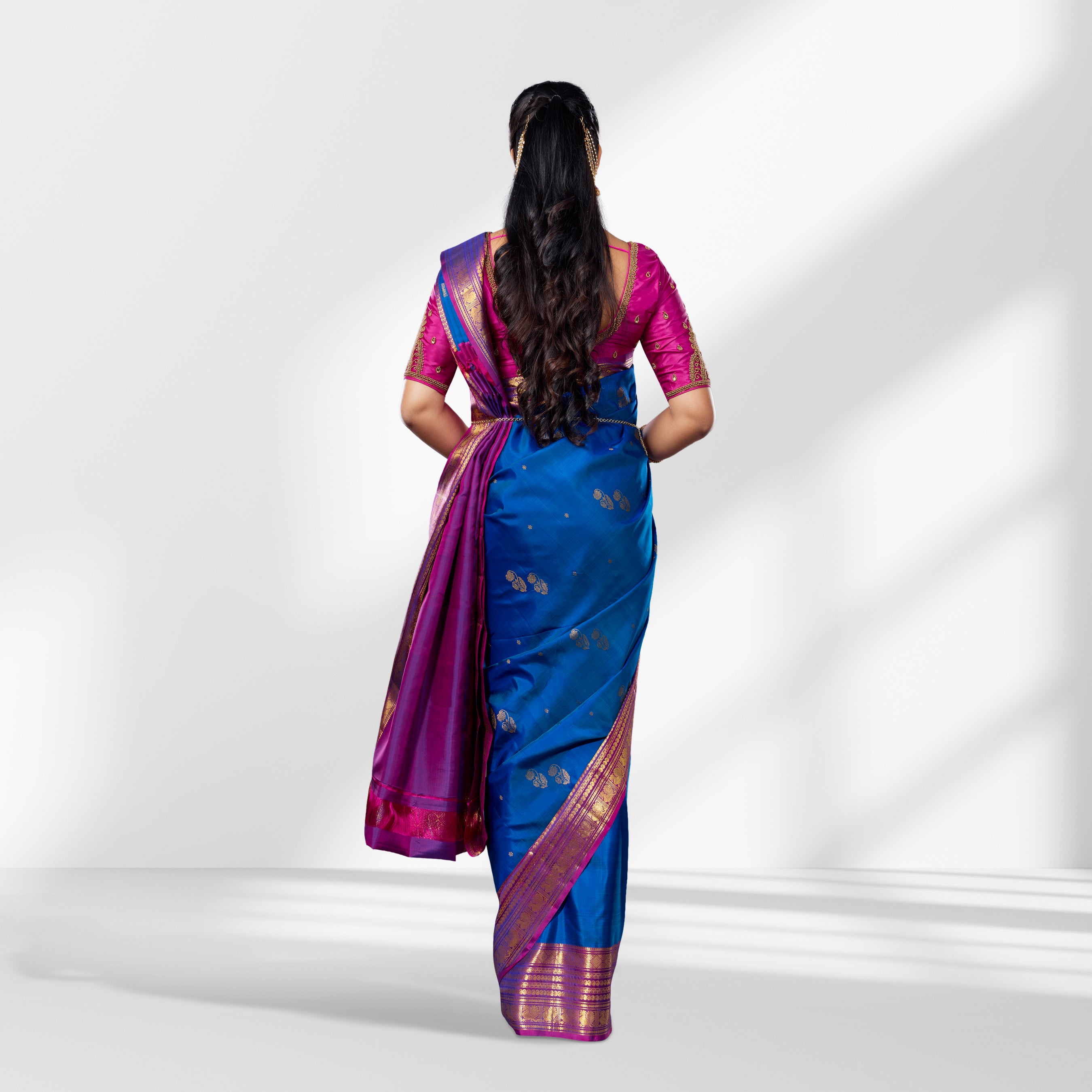 Royal Blue & Magenta Kanchipuram Silk Saree